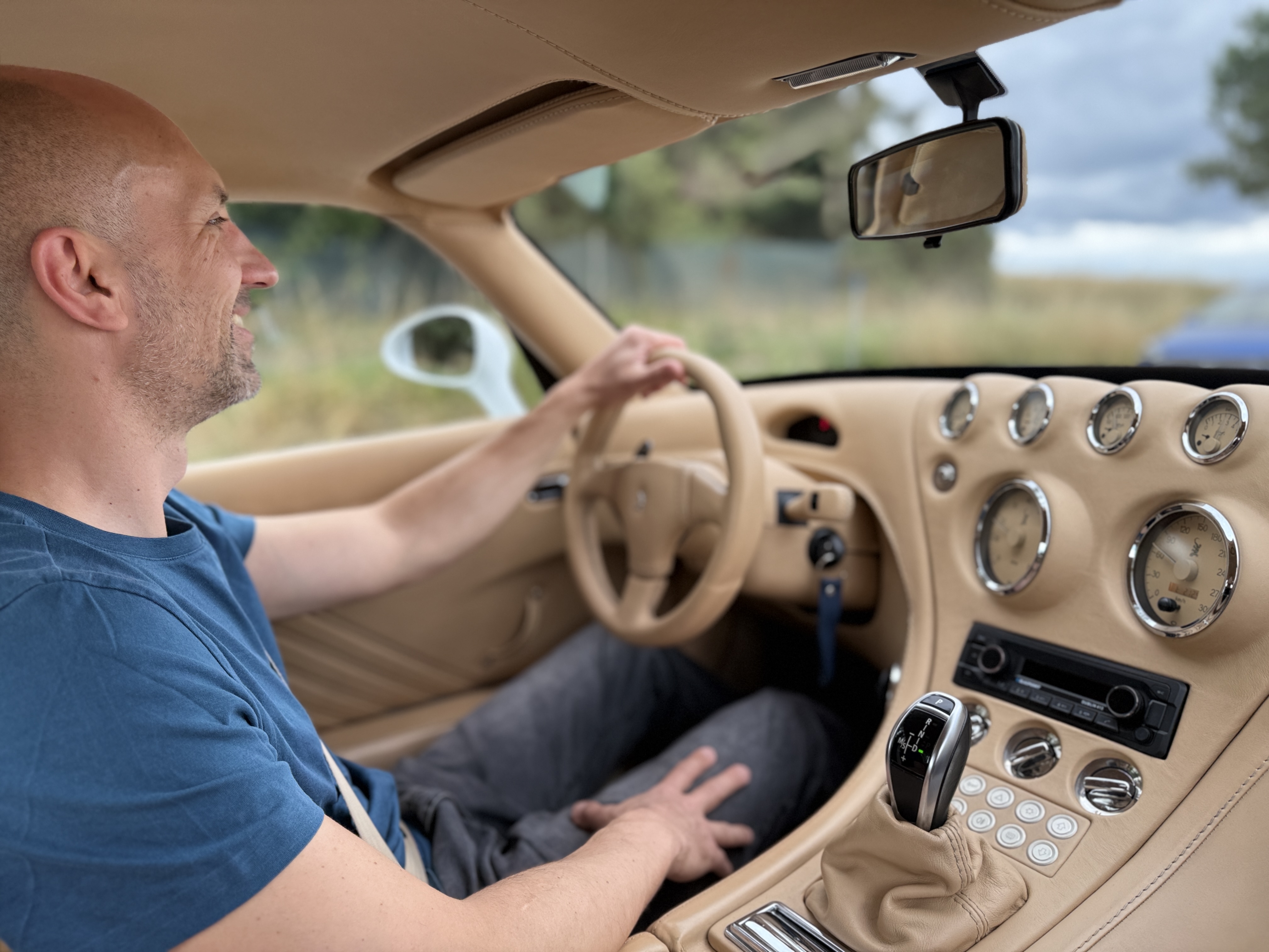 Ivelin als Beifahrer im Wiesmann MF4 GT