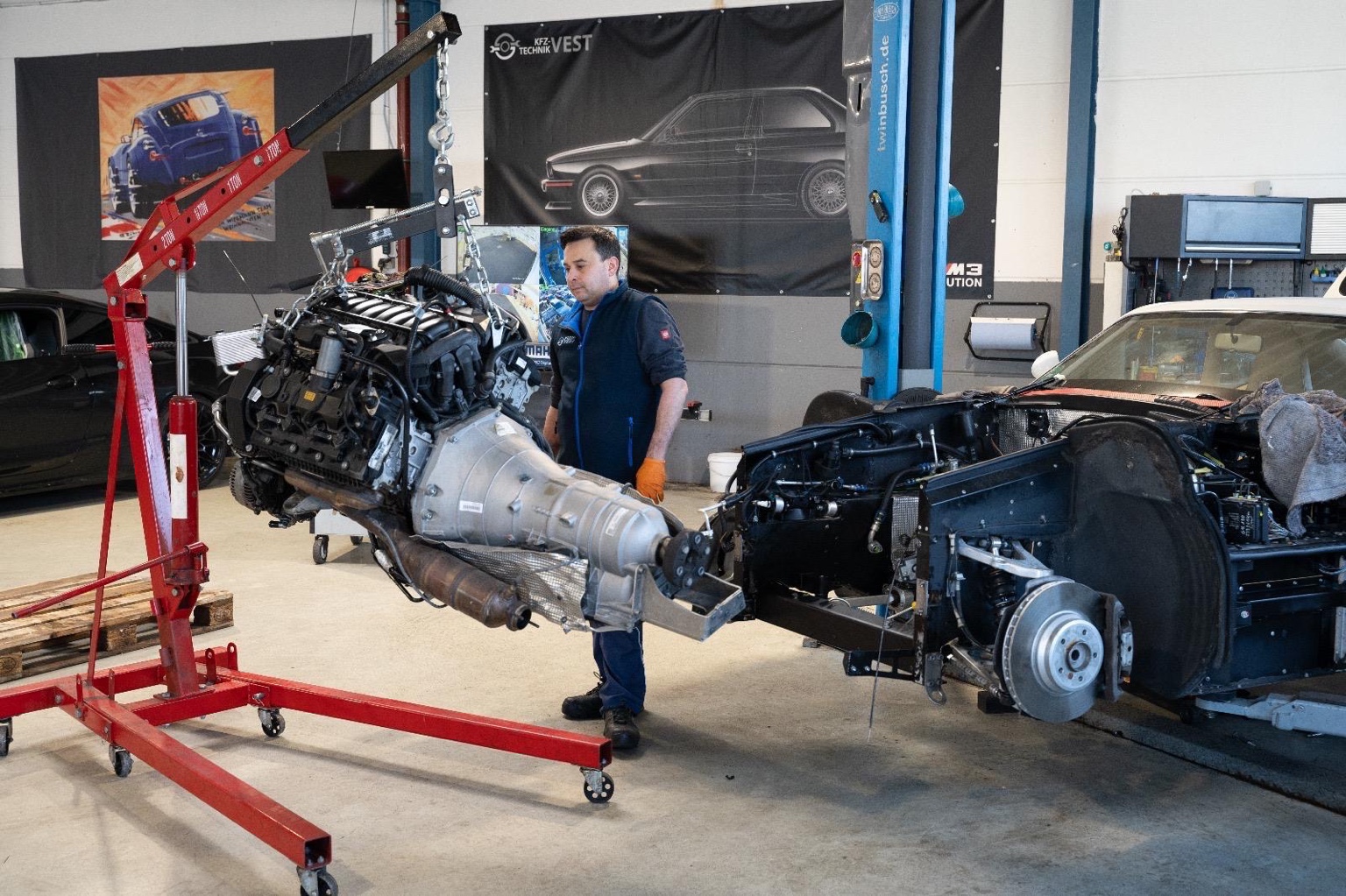 Adil Silme hebt bei Drehzahl und Momente den Motor meines Wiesmann MF4 GT heraus